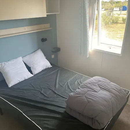 Mobil'home A Campingplatz *